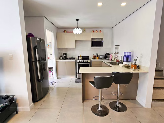 Venta de casa 2 niveles en Cond. Korú,