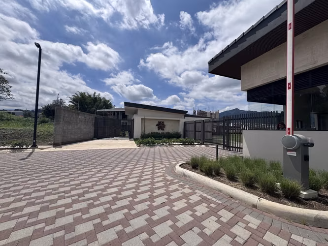 Spectacular Flat Lot for Sale