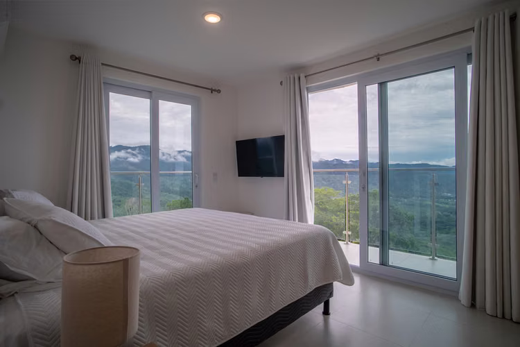 Venta de apartamento En Caletas Con Vista A Jacó