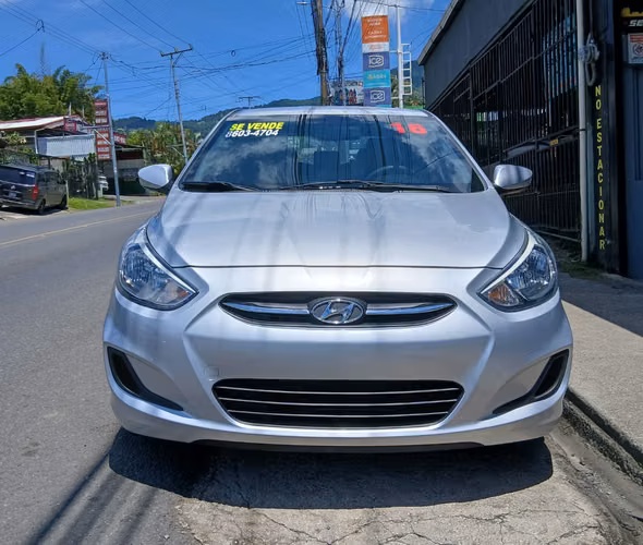 Hyundai accent