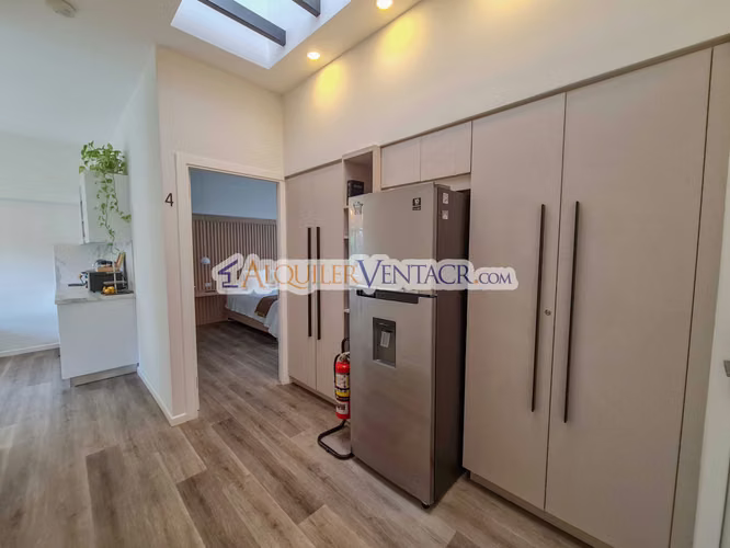CASA DE UN NIVEL CON USO DE SUELO MIXTO EN SAN RAFAEL ESCAZU / SOBRE CALLE PRINCIPAL - Imagen 17