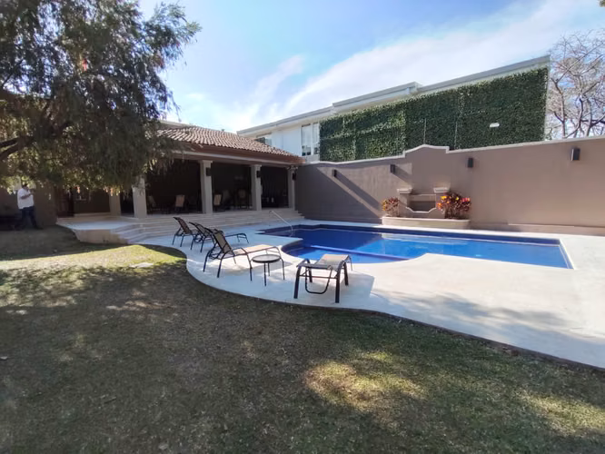 Fuerte Ventura, linda-acogedora-fina, amueblada, 3 hab, 2.5 baños, 2 salas, patio, amenidades. - Imagen 18