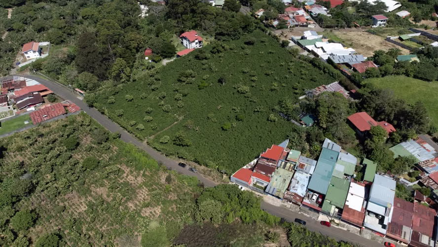 Venta de lotes residenciales en San Rafael de Heredia, alta plusvalía y excelente ubicación. - Imagen 9
