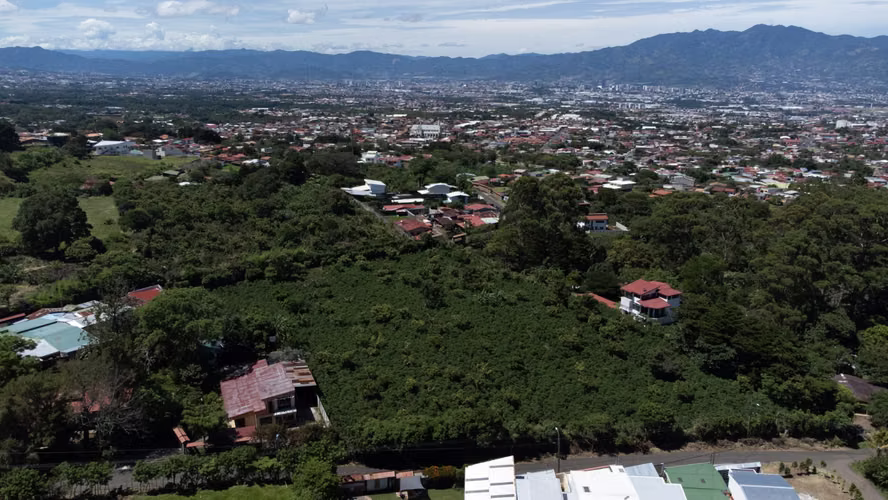 Venta de lotes residenciales en San Rafael de Heredia, alta plusvalía y excelente ubicación.