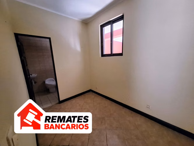 Venta de casa, Bosques de Doña Rosa con piscina propia, Belén, Heredia