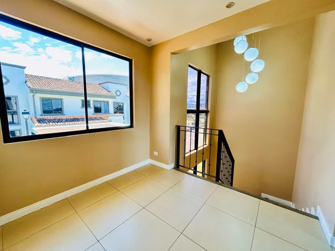 Venta de casa en Condominio Atocha, Ulloa, Heredia, Remate - Imagen 8