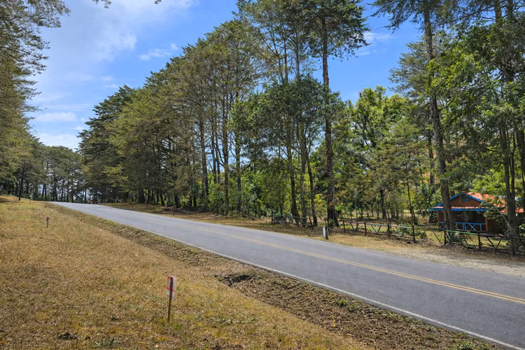 Activo Turístico–Comercial en la Zona de Los Santos con Alto Potencial de Desarrollo