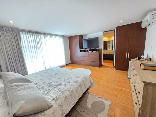 Espectacular Casa Condominio 4 hab. Pozos, Santa Ana · 370 m² - Imagen 9