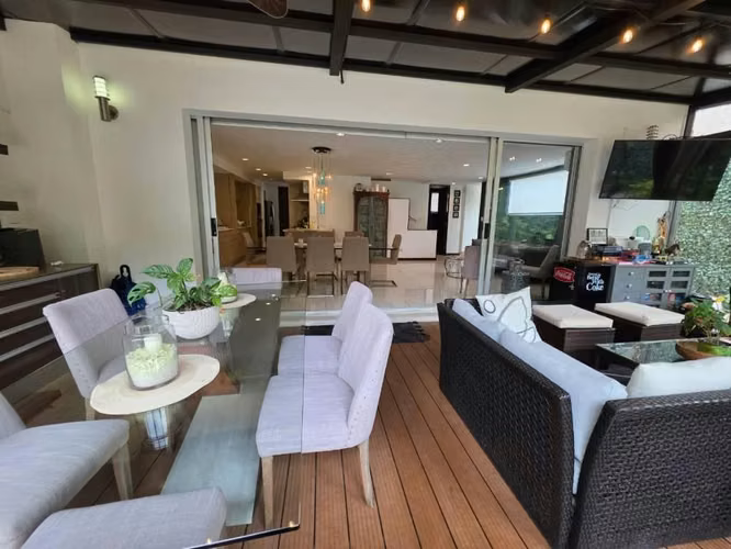 Espectacular Casa Condominio 4 hab. Pozos, Santa Ana · 370 m² - Imagen 4
