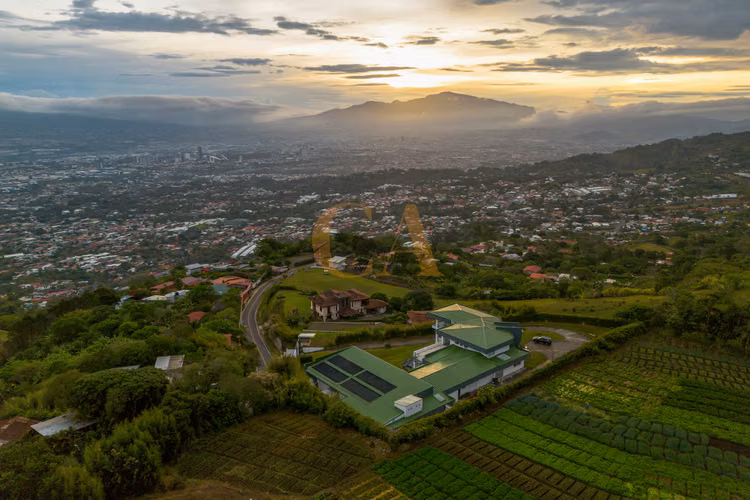 Se Vende Mansión Ultra Moderna de 1.100m2, San Antonio de Escazú, Costa Rica - Imagen 2