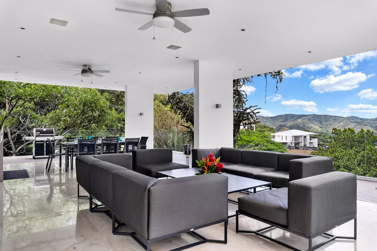 Se vende Casa de Lujo, Ciudad Colon, Cerro Colón