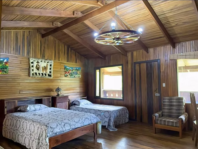 Refugio de montaña y potencial Hotel-Azulillos de Tarbaca - Imagen 4