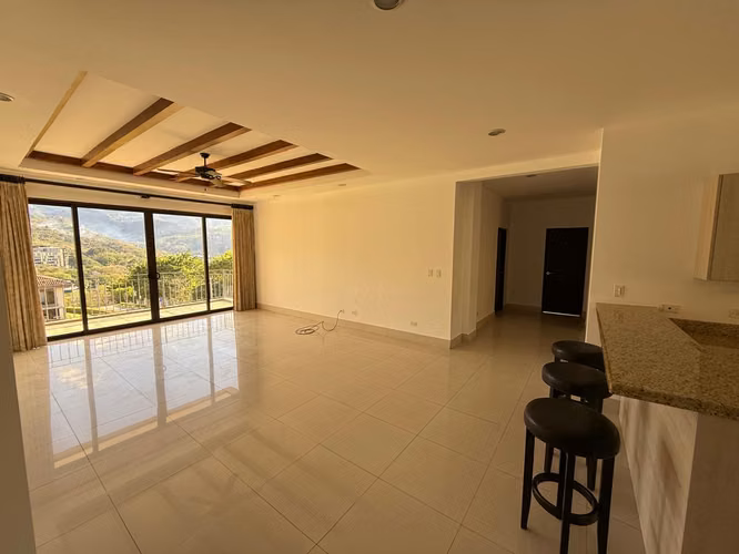 Alto de las Palomas, Vista al Valle, lindo-muy amplio, 2 hab, 2.5 baños, sala TV, vista espectacul. - Imagen 5