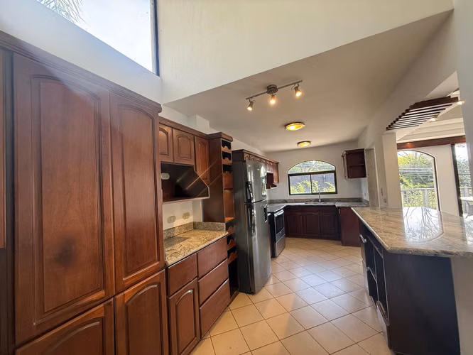 Casa en Condominio en San Rafael de Escazu
