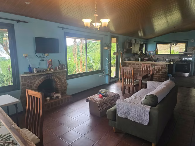 Alquiler de casa tipo quinta en residencial de montaña cerca de Ciudad Colón - Imagen 4
