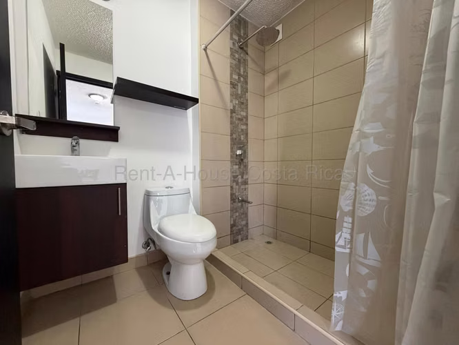 ¡Apartamento en Planta Baja, Para INVERSIÓN; en Condominio 9-10 Concasa! - Imagen 11
