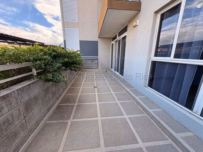 ¡Apartamento en Planta Baja, Para INVERSIÓN; en Condominio 9-10 Concasa! - Imagen 6