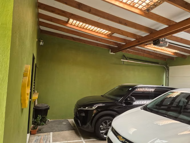 Edificio de 3 Apartamentos en Venta – Moravia, San José - Imagen 4