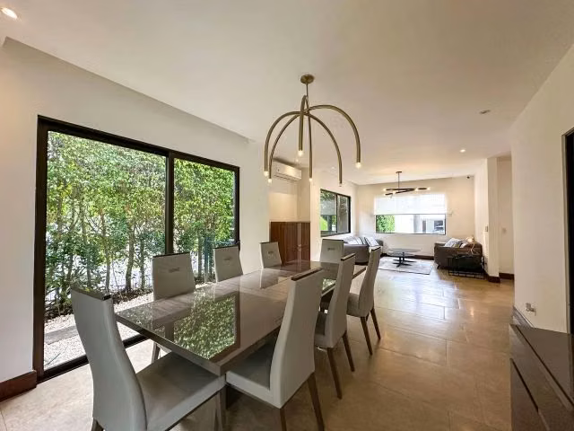 Alquiler o Venta de Casa en  Santa. Ana          (  Amueblada) - Imagen 5