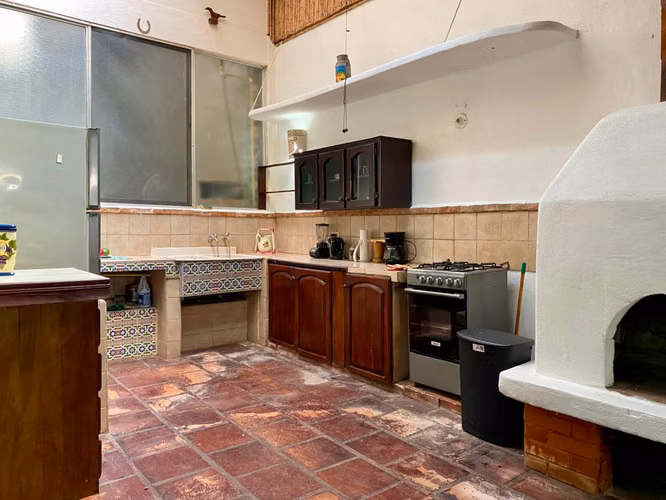 Casa Amueblada en Alquiler – Atenas Centro - Imagen 3