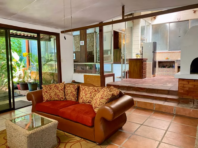Casa Amueblada en Alquiler – Atenas Centro - Imagen 15