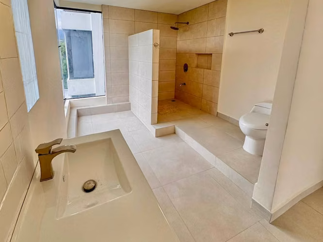 ALQUILER DE APARTAMENTO EN BELLO HORIZONTE CON VISTAS PANORÁMICAS - Imagen 8