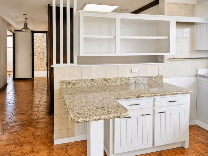 ALQUILER DE CASA EN ROHMOSER CON USO DE SUELO COMERCIAL - Imagen 13