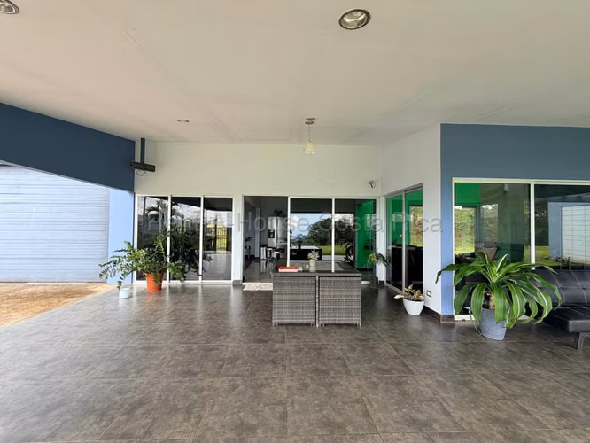 Venta casa amplia de 1 nivel con jardines y vistas #26-1877 GS - Imagen 17
