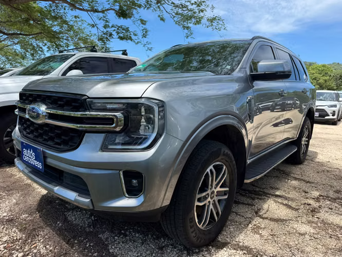 FORD EVEREST TREND 2024