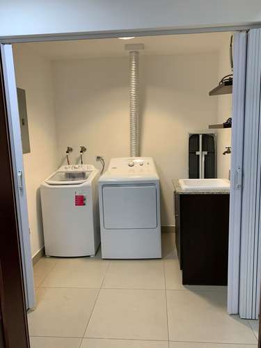 Alquiler apartamento en Sabana norte. Amplio. - Imagen 8