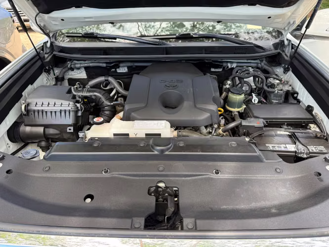 TOYOTA LAND CRUISER PRADO TX-L 2023