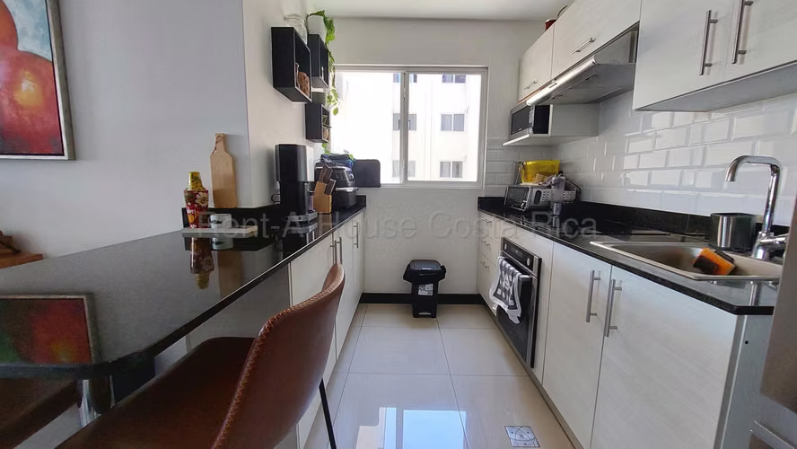 Apartamento con Hermosa Vista a los Volcanes en Concasa, San Rafael, Alajuela - Imagen 5