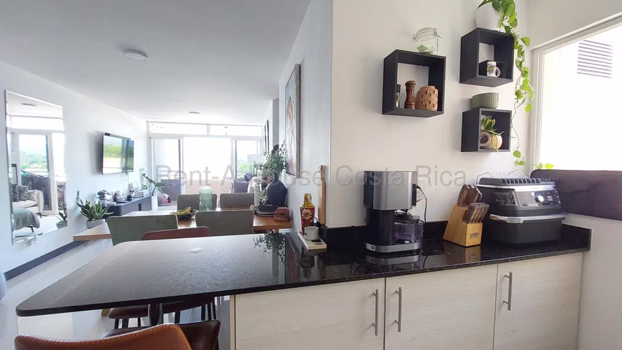 Apartamento con Hermosa Vista a los Volcanes en Concasa, San Rafael, Alajuela - Imagen 6