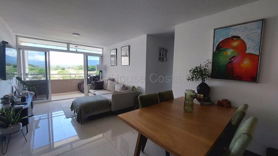 Apartamento con Hermosa Vista a los Volcanes en Concasa, San Rafael, Alajuela - Imagen 2