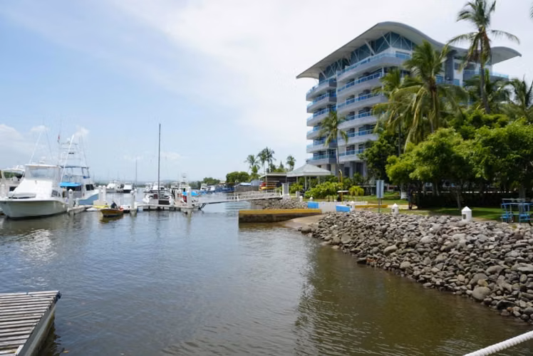 APARTAMENTO DE LUJO CON VISTA AL MAR EN TORRES PUNTARENAS