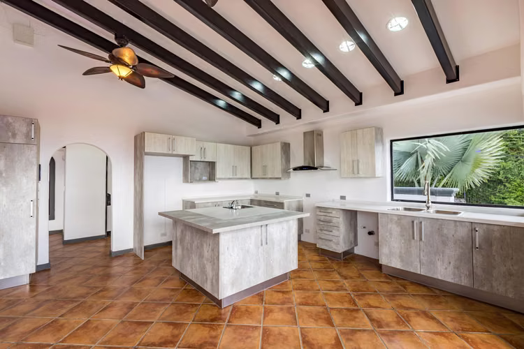 Quinta de Lujo en Venta San Antonio de Escazu