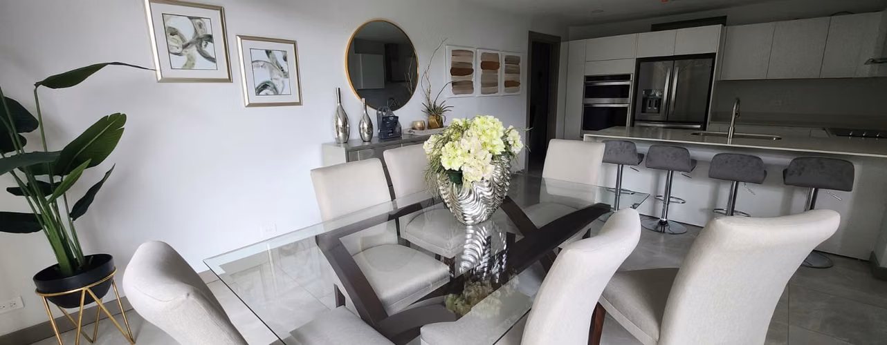 Apartamento 3 Hab + Servicio con Vistas – Escazú Centro