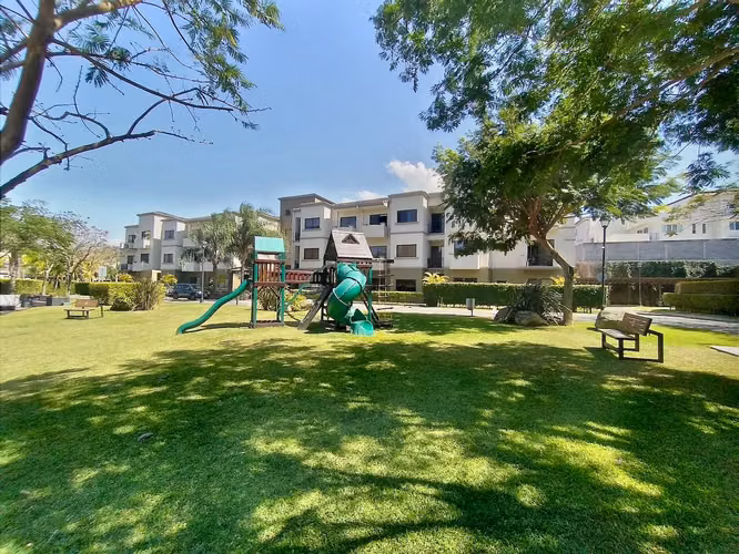 Oferta! Montesol, amueblado, hermoso-fino-como nuevo, 1 hab, A/C, 1.5 baños, terraza, patio. - Imagen 15