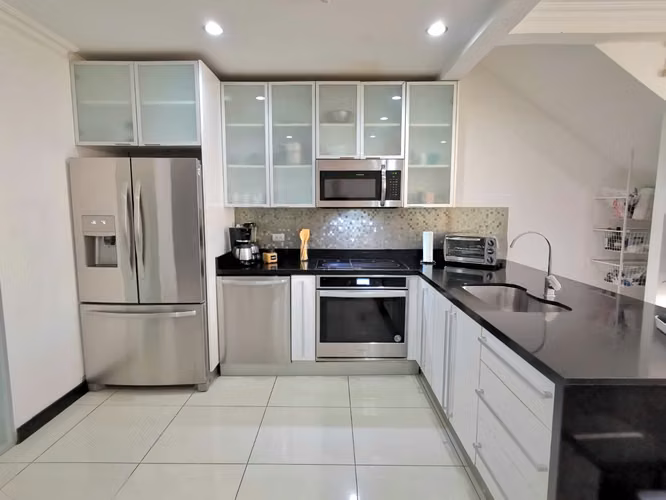 Avalon Country, precioso y lujoso penthouse amueblado, 3 hab, 2.5 baños, 2 terraza, vista. - Imagen 2