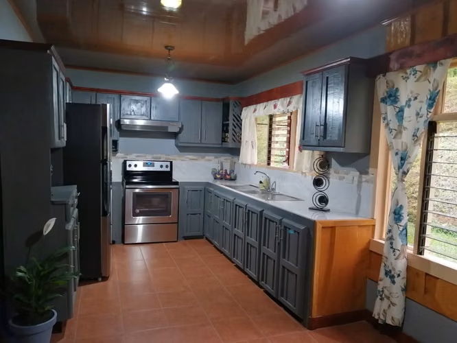 Propiedad con Cabañas en Venta – El Rosario de Desamparados - Imagen 7