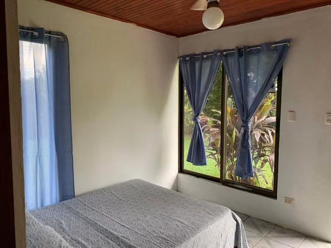 Propiedad con piscina y Vista al Mar, Playa Ojochal, Osa, Puntarenas