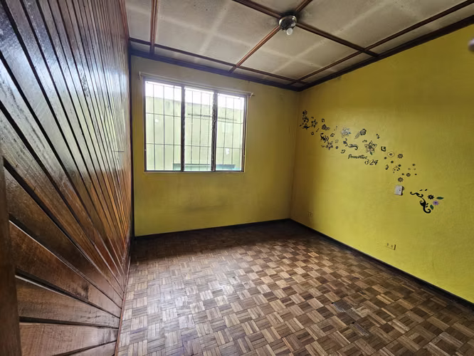 Edificio con Casa, Local Comercial y Bodega centro de Alajuela, Alajuela