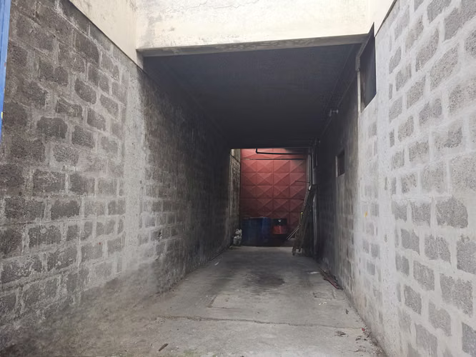 Edificio con Casa, Local Comercial y Bodega centro de Alajuela, Alajuela