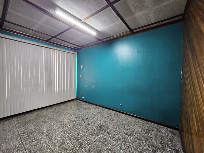 Edificio con Casa, Local Comercial y Bodega centro de Alajuela, Alajuela