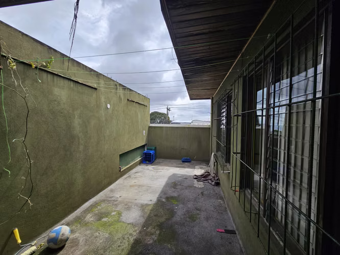 Edificio con Casa, Local Comercial y Bodega centro de Alajuela, Alajuela