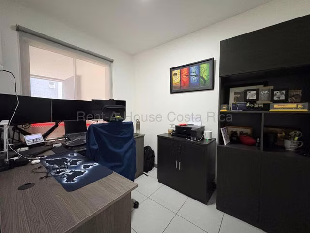 Moderna Casa en Venta en Santo Domingo de Heredia IP - Imagen 14