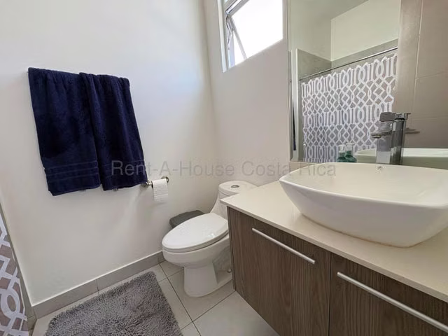Moderna Casa en Venta en Santo Domingo de Heredia IP - Imagen 13