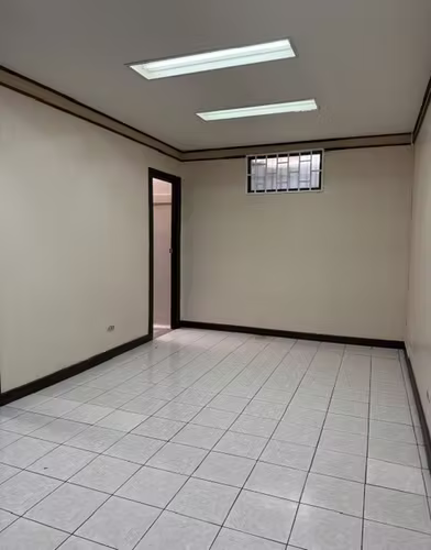 Propiedad Comercial en Barrio Escalante – Ubicación Estratégica para su Negocio
