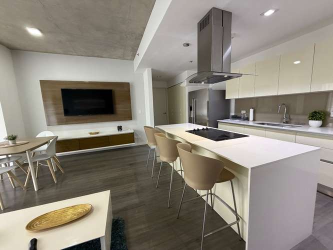 Alquiler Apartamento contemporáneo full amoblado en Escazú con espectacular vista