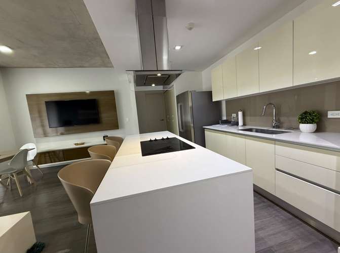 Alquiler Apartamento contemporáneo full amoblado en Escazú con espectacular vista - Imagen 3